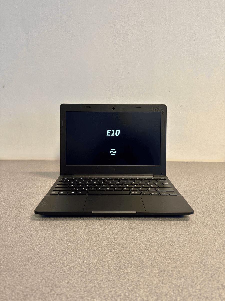 Dynabook E10-G-106